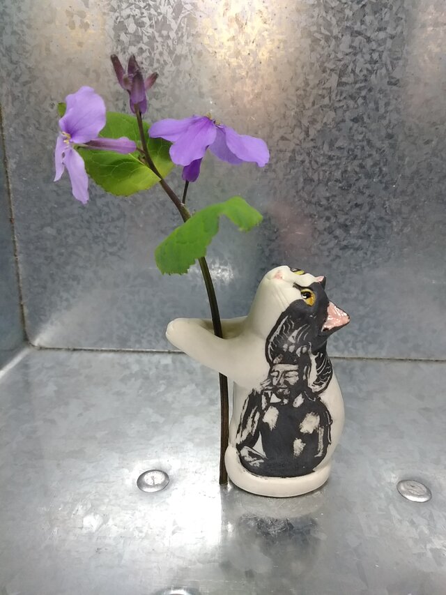 一輪ねこ 弥勒模様の画像1枚目