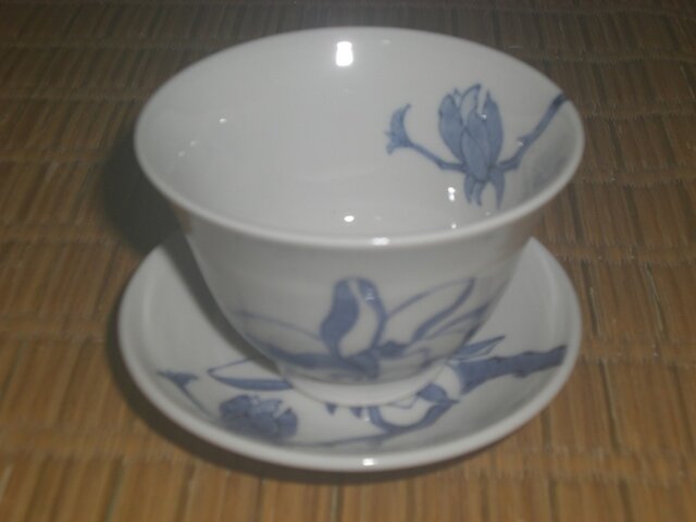 受け皿付湯飲み茶碗 木蓮の画像1枚目