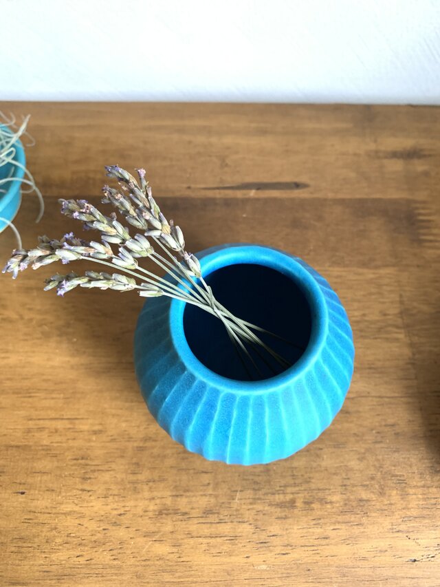 12花瓶 ターコイズブルー | iichi 日々の暮らしを心地よくする