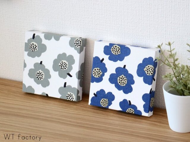 北欧 * ファブリックパネル  お花とウサギ 送料無料】12x12cmちいさなファブリックパネル【北欧フラワー ネイビー