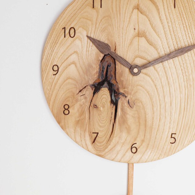 木製 振り子時計 丸型 栗材16 | iichi 日々の暮らしを心地よくする