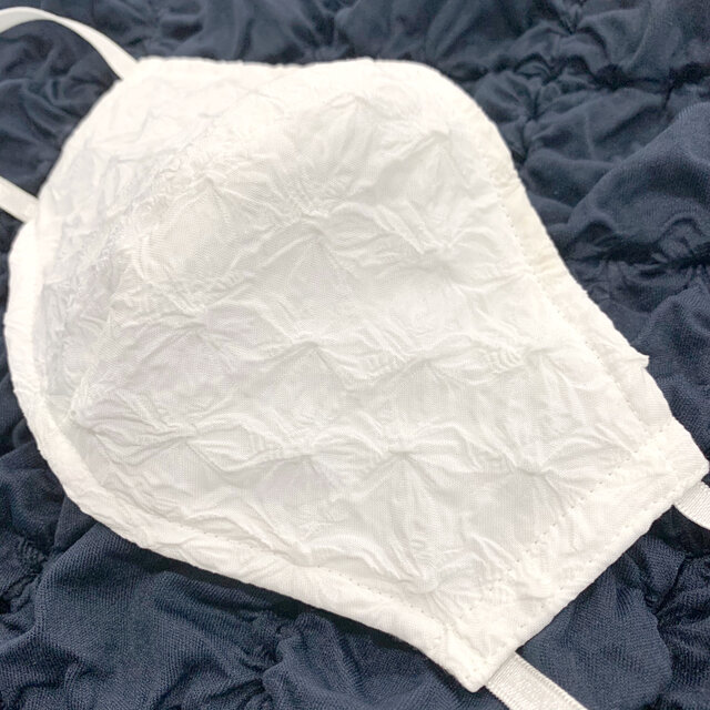 有松絞りマスク Mサイズ 接触冷感 ダブルワイヤー おしゃれ 上品 冷感 涼感 伝統工芸 日本製 国内生産 工場直販の画像1枚目