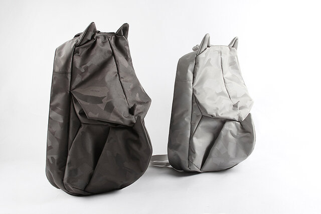 新品　未使用　ブラックカモフラライノ(L)＿バックパック ブラックリュック ブラックカモフラライノ(L)＿バックパック | iichi 日々の暮らし
