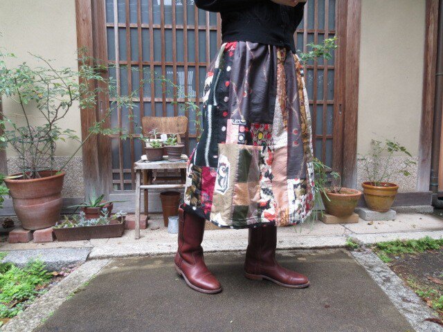 T様ご予約品☆銘仙リメイク季節感色々パッチ☆レトロポップ75㎝丈の画像1枚目