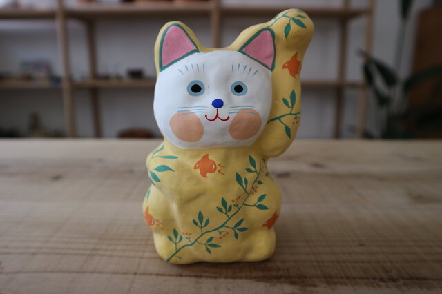 張子招き猫 中 黄色千鳥 左手招きの画像1枚目
