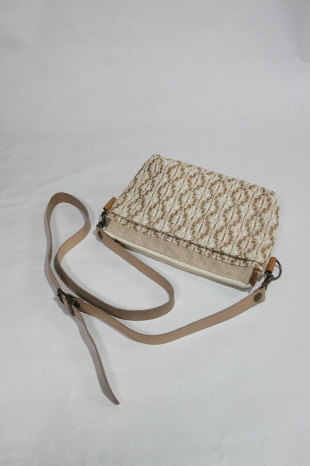 長財布が入る！手織りショルダーバッグ（ベージュ） | iichi 日々の