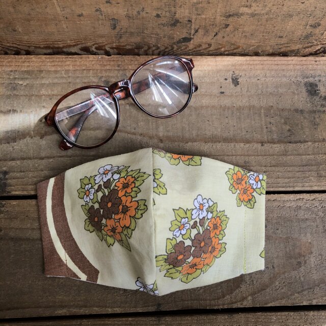 夏向け大人女子用＊Mサイズ＊東欧ビンテージフラワー　＊＊立体マスク60