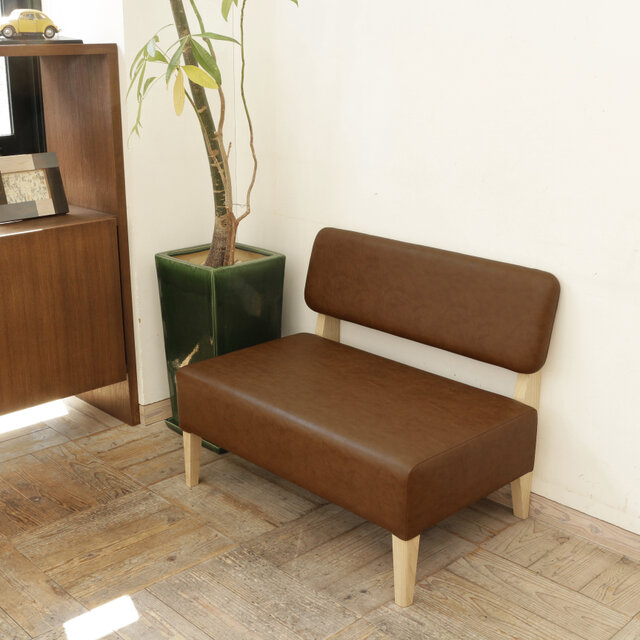 1.5 seater Standard sofa(ナチュラル×合成皮革:ライトブラウン)の画像1枚目