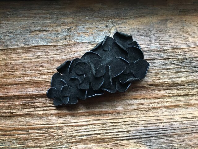 革花のスリーピン Mサイズ ブラックの画像1枚目