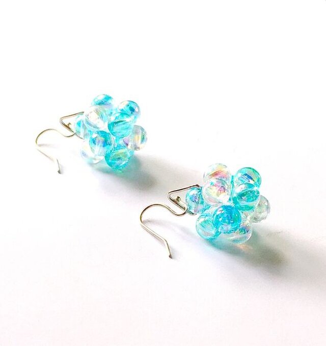 美しい海の泡となったマーメイドピアス/イヤリングの画像1枚目