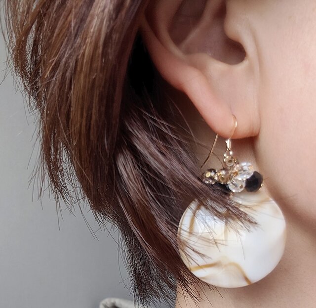 14kgf * black-clear-greige * nude beige marble ピアスorイヤリングの画像1枚目