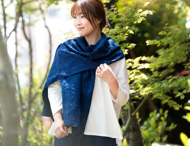ゆっこ様２点　専用本藍染コットン80番手高品質二重織ストールとフレンチ 楽天市場】【2色】kobooriza 工房織座 LOOP コットン マフラー