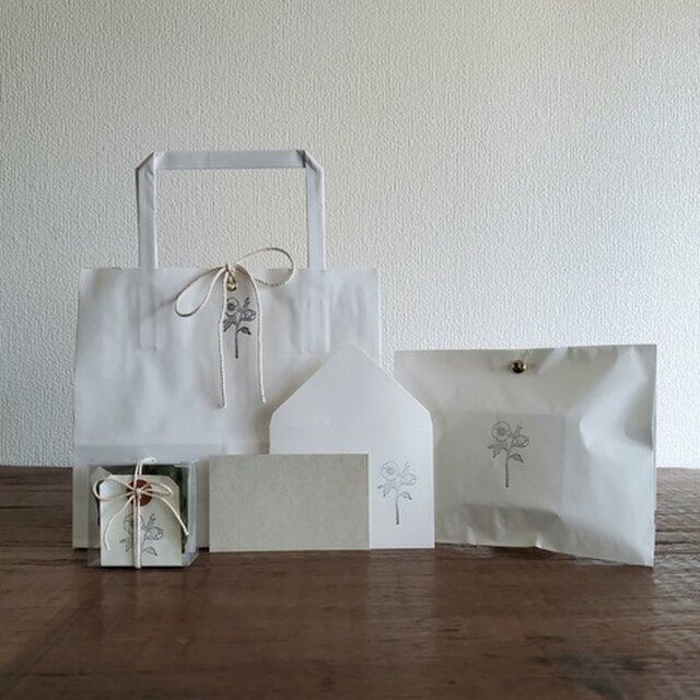 ◇有料ラッピング(¥300)◇の画像1枚目