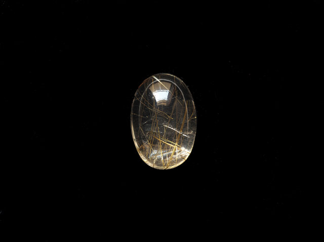 ルチル・クォーツ オーバルカボション 12.6X18.5mmの画像1枚目
