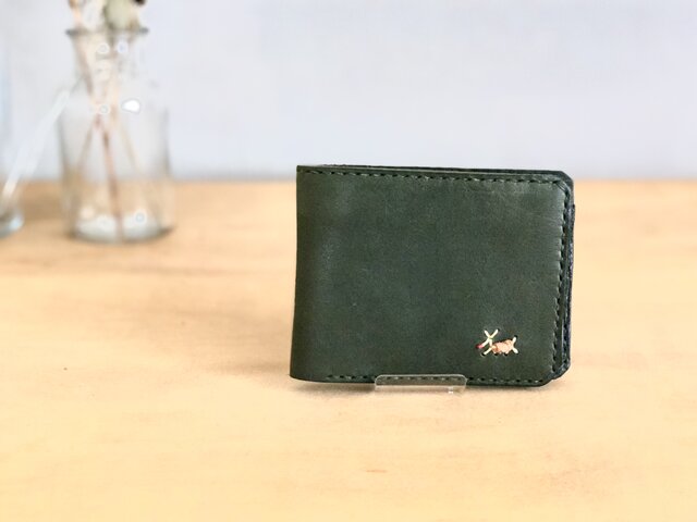 栃木レザー 手縫いの二つ折り財布 (緑)の画像1枚目
