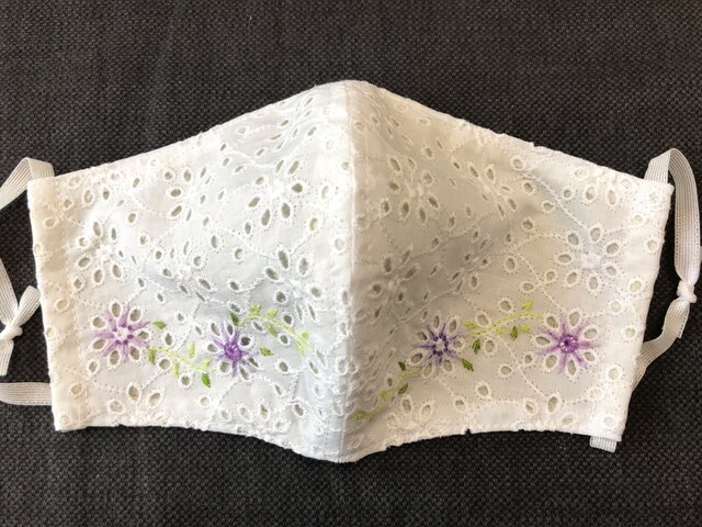 ワンポイント刺繍立体マスク19 | iichi ハンドメイド・クラフト作品