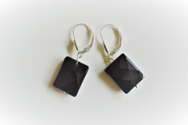 ★スクエア型オニキスのフレンチフックピアス*SILVER925★の画像1枚目