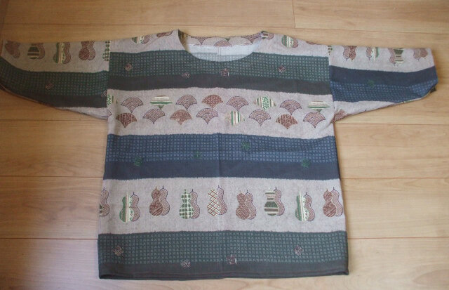 男物長襦袢新反から扇面・瓢箪柄のシンプルTシャツ風チュニック モスリンの画像1枚目
