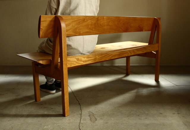 栗のベンチ | iichi 日々の暮らしを心地よくするハンドメイドや