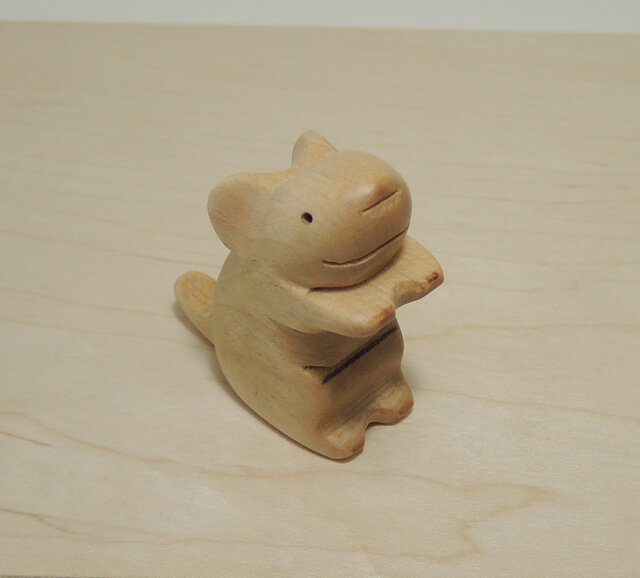 小さなネズミの置物 №5 | iichi 日々の暮らしを心地よくする