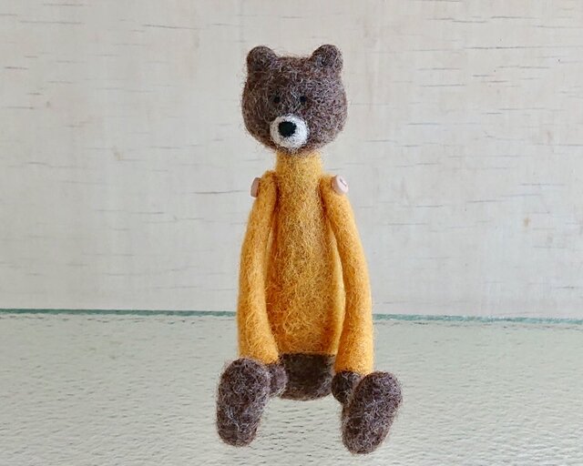 羊毛フェルトのクマくん（シート付き） | iichi 日々の暮らしを