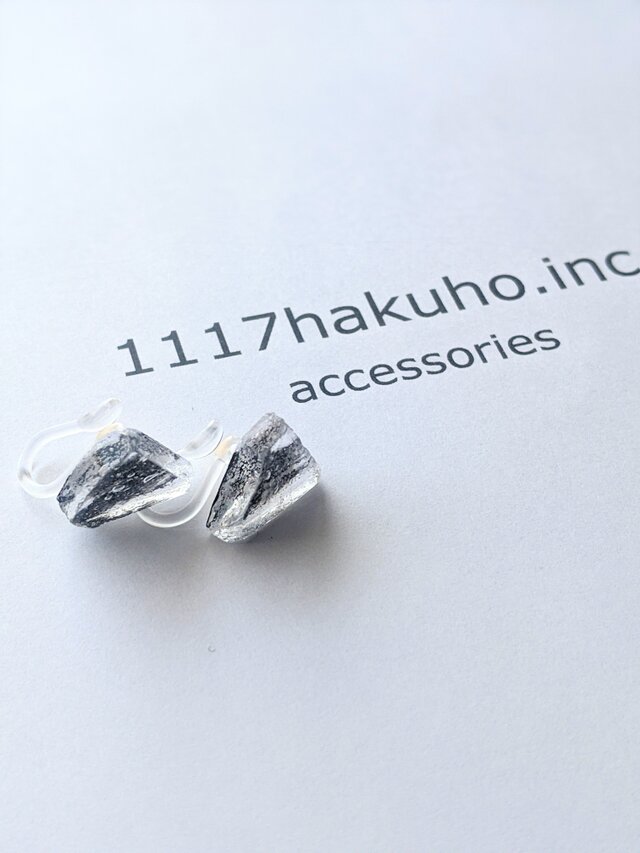 そして、あざとく…/earring/clearの画像1枚目