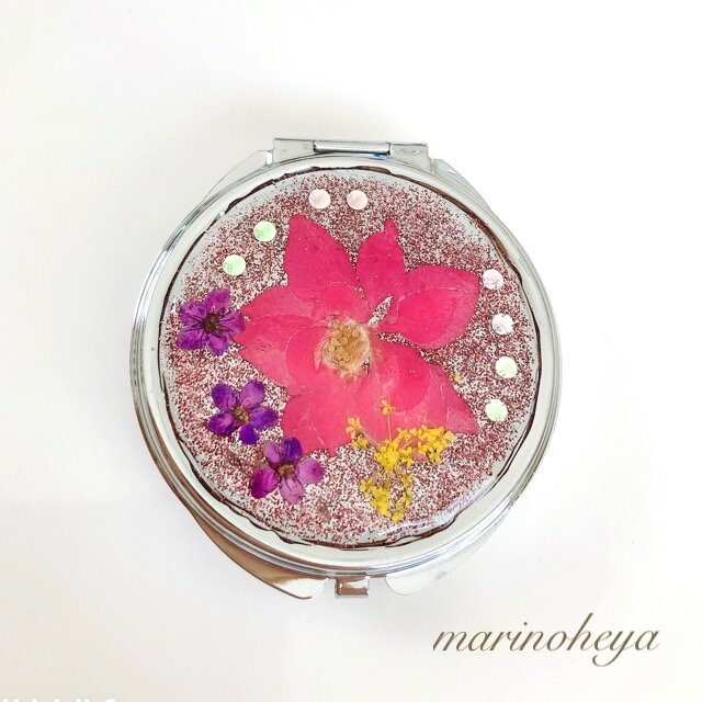 押し花ピルケースの画像1枚目