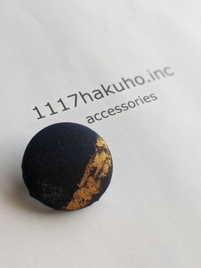 惑星シンフォニー/brooch/navy・gold・blackの画像1枚目
