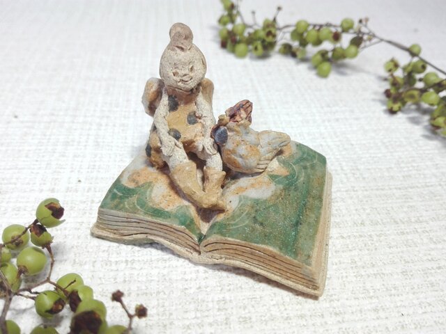 ニワトリと天使 【book】の画像1枚目