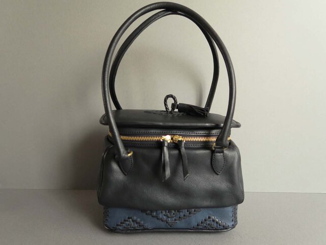 two handles pot bag -orient (black×blue)の画像1枚目