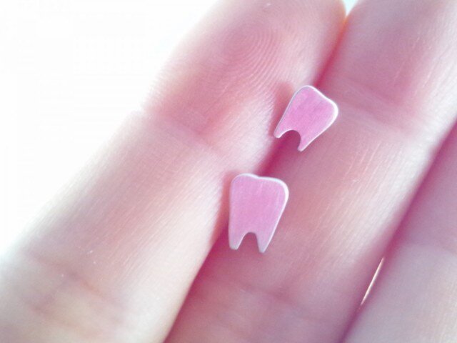歯のシルバーピアス Have A Good Teeth Iichi ハンドメイド クラフト作品 手仕事品の通販
