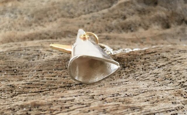 森の民 ＃1 鍛金シルバーペンダント | iichi 日々の暮らしを心地よく