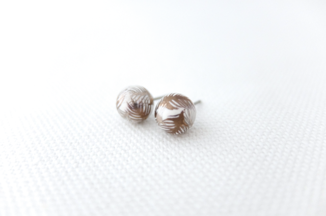 ピアス dateの画像1枚目
