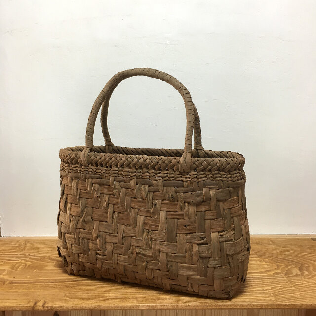 ≪野生山葡萄蔓 一番皮≫ 山葡萄カゴバッグ¥２６８００-