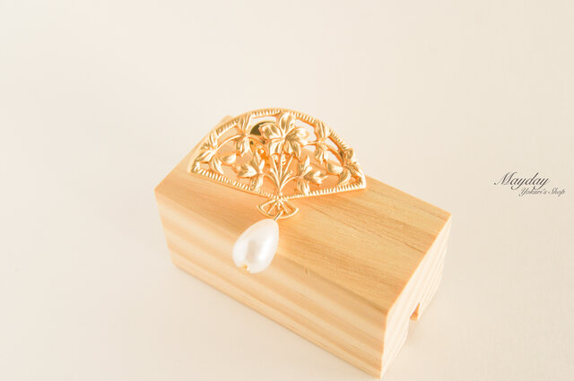 優雅なブローチシリーズ〜 和風～桜センスのブローチ』 | iichi 日々の