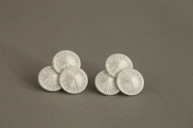 <受注商品> CP-011 soda pierce /white【イヤリング交換可】の画像1枚目