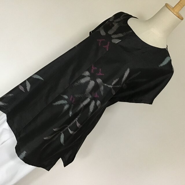 0628 着物リメイク 2L~3L寸法のAラインチュニック 銘仙 草花模様の画像1枚目