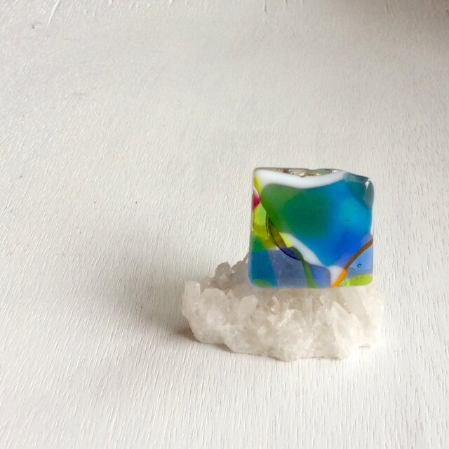 ガラスの帯留の画像1枚目
