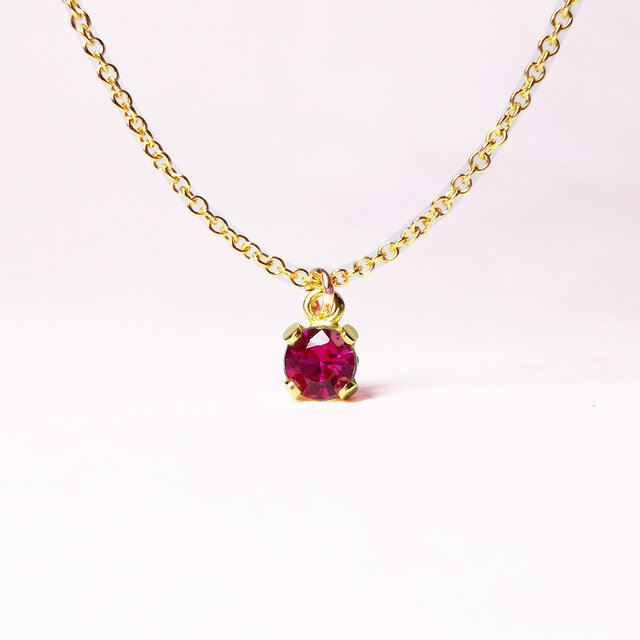 魅力の輝き。 ルビー ネックレス　　送料無料