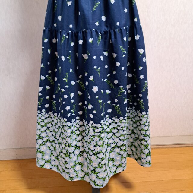 涼しい 花柄スカート ネモフィラ ティアードスカート 花柄スカート