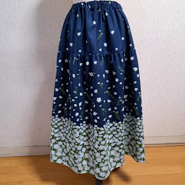 涼しい 花柄スカート ネモフィラ ティアードスカート 花柄スカート