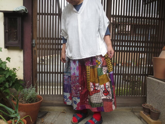 着物リメイク☆カラフルポップな銘仙で大人可愛いおしゃれスカート79㎝丈の画像1枚目