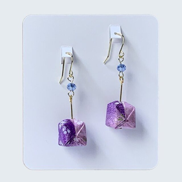 ピアス　アクセサリー　紙風船　桜　扇子　蝶　鳥居　鯉　金魚　巾着　鶴　富士山　風車　手裏剣　傘　着物