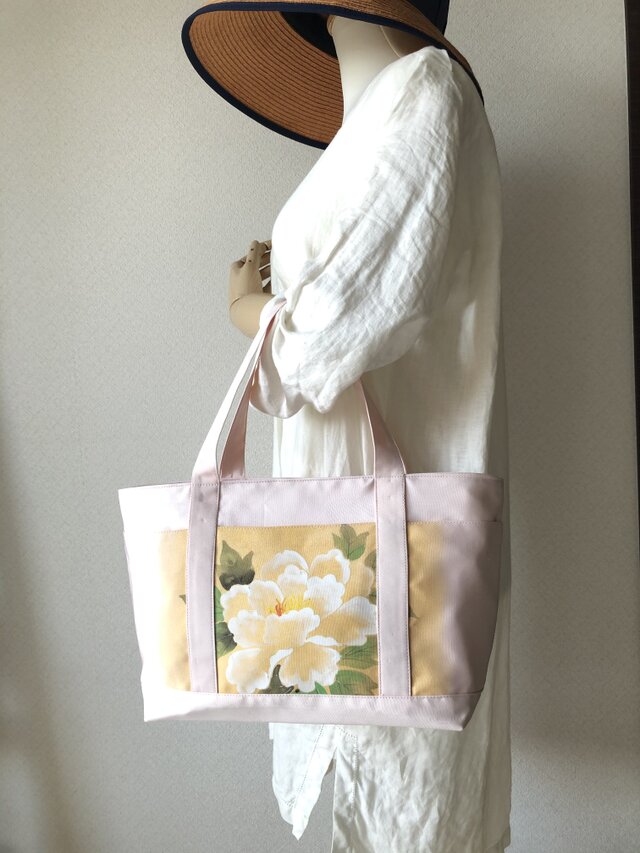 帯リメイクバッグ｜和モダン・上品な花柄 | iichi 日々の暮らしを