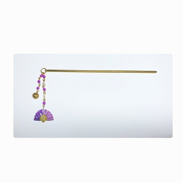 簪　アクセサリー　扇子　桜　金魚　巾着　紙風船　鶴　傘　鯉　鳥居　蝶　風車　手裏剣　富士山　着物