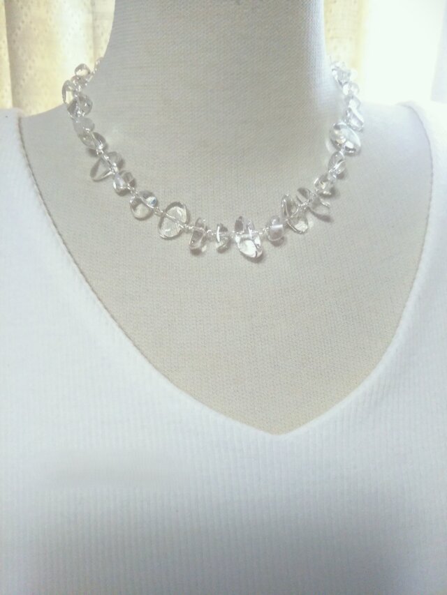 ネックレス 天然石 水晶 夏 透明 フリーフォーム レディースブランド 