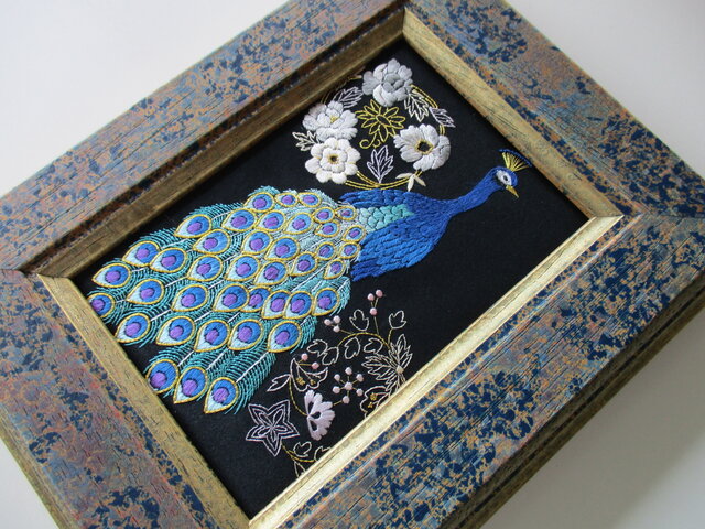 刺繍額　プチポワン プチポワン刺繍に作りの良い口金のプチポワンバッグW17×H15.5×D4cm gb