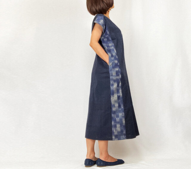 ２サイズ 藍染手織綿と絣パッチワークの痩せ見えロングワンピース Iichi ハンドメイド クラフト作品 手仕事品の通販