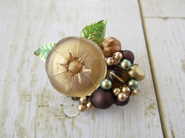 Brooch チェコガラスボタン お花(K0926)の画像1枚目