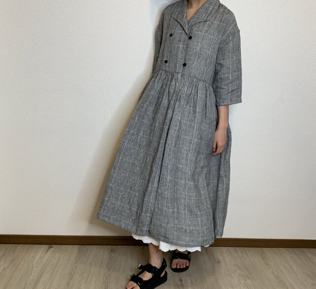 ダブルボタンカシュクールワンピースの画像1枚目